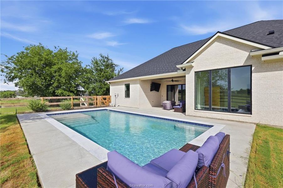 Exterior details and patio area of a home in , Bryan (Image 27).