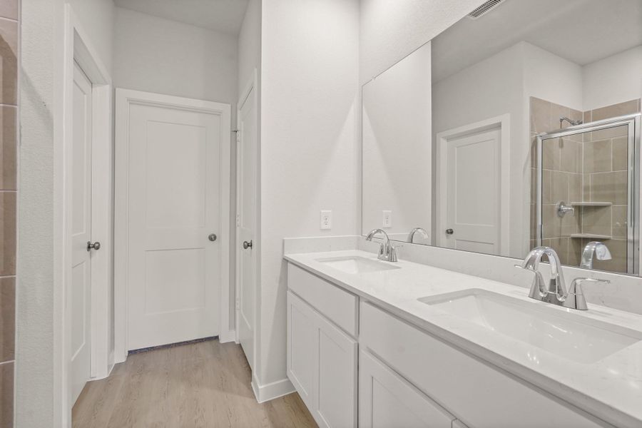 Furnished interior view inside a new home in Maple Woods, Hockley (Image 7). Furnished interior view inside a new home in Maple Woods, Hockley (Image 7).