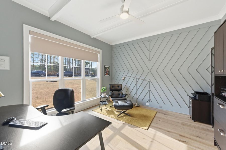 2812 theresa eileen way-1