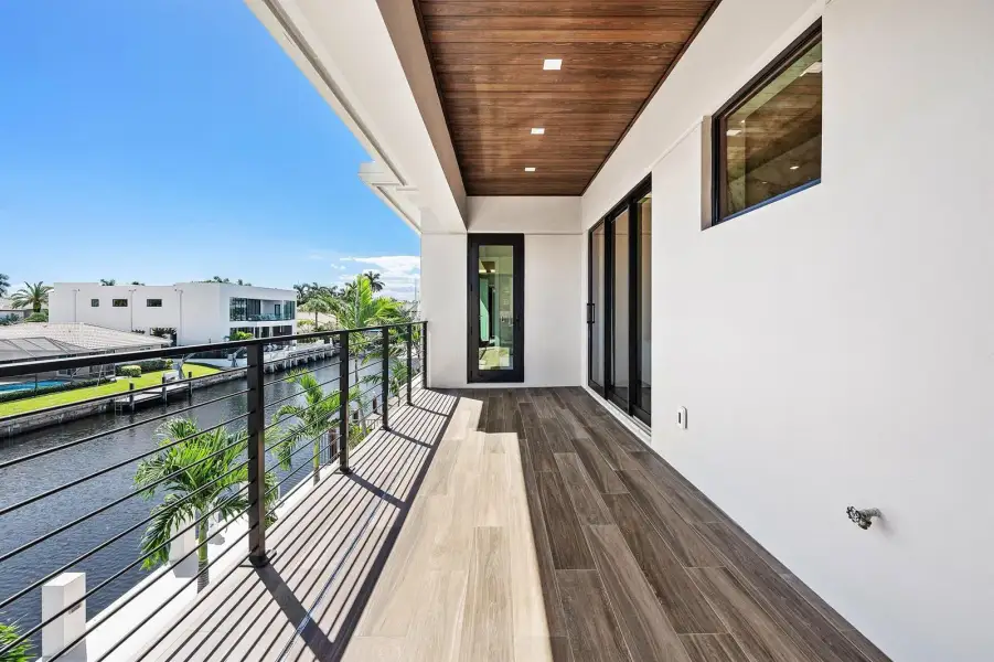 069-590PhillipsDrive-BocaRaton-FL-33432-