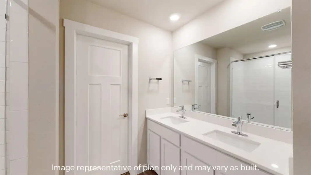 Furnished interior view inside a new home in Heritage Crossing, Corpus Christi (Image 9).