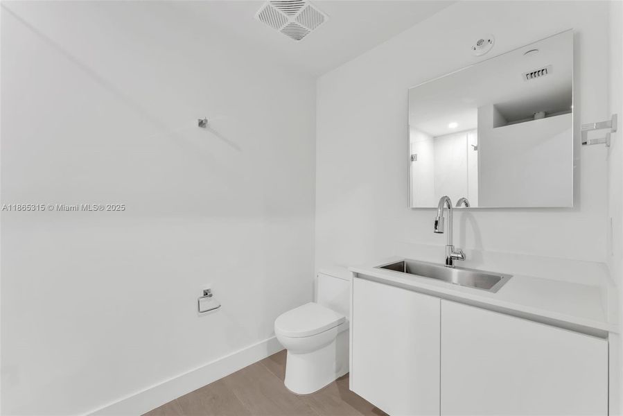 Furnished interior view inside a new home in Aria Reserve, Miami (Image 13). Furnished interior view inside a new home in Aria Reserve, Miami (Image 13).