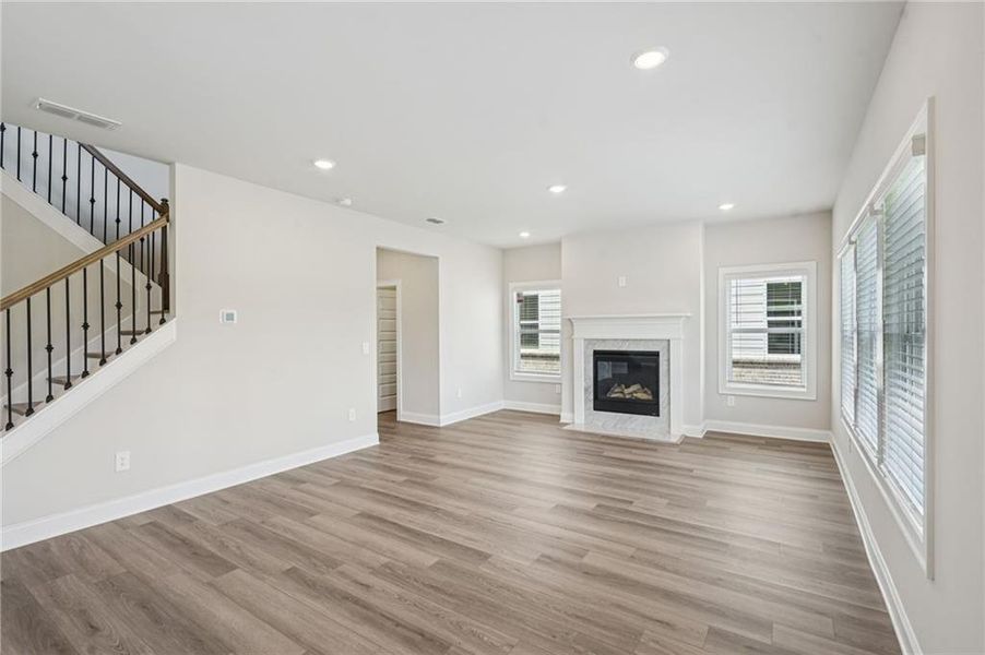 Spacious, unfurnished interior of a new home in Martin Springs - Estate Series, Lawrenceville (Image 18).