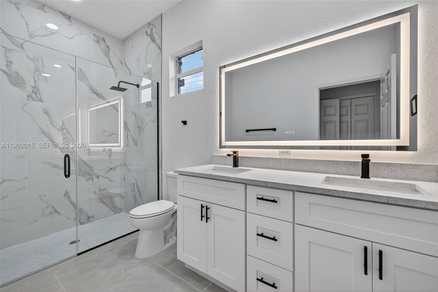 Furnished interior view inside a new home in , Lehigh Acres (Image 9).