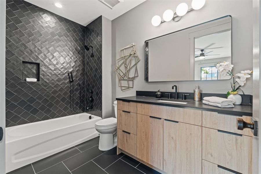 Furnished interior view inside a new home in , Tampa (Image 53).