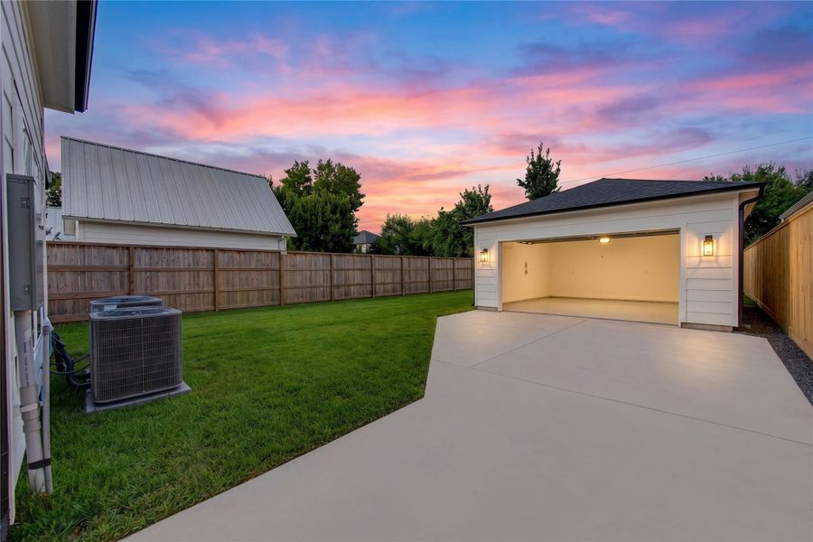 Exterior details and patio area of a home in , Houston (Image 25). Exterior details and patio area of a home in , Houston (Image 25).