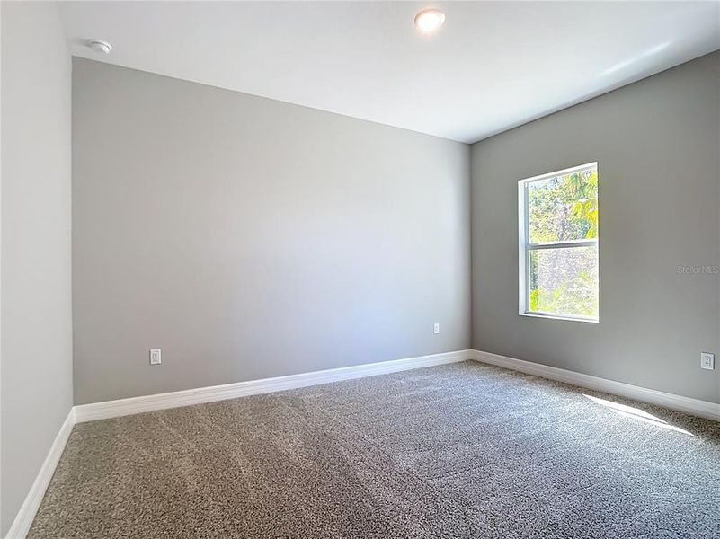 Spacious, unfurnished interior of a new home in , North Port (Image 19).
