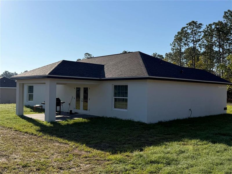 Exterior details and patio area of a home in , Ocala (Image 3). Exterior details and patio area of a home in , Ocala (Image 3).