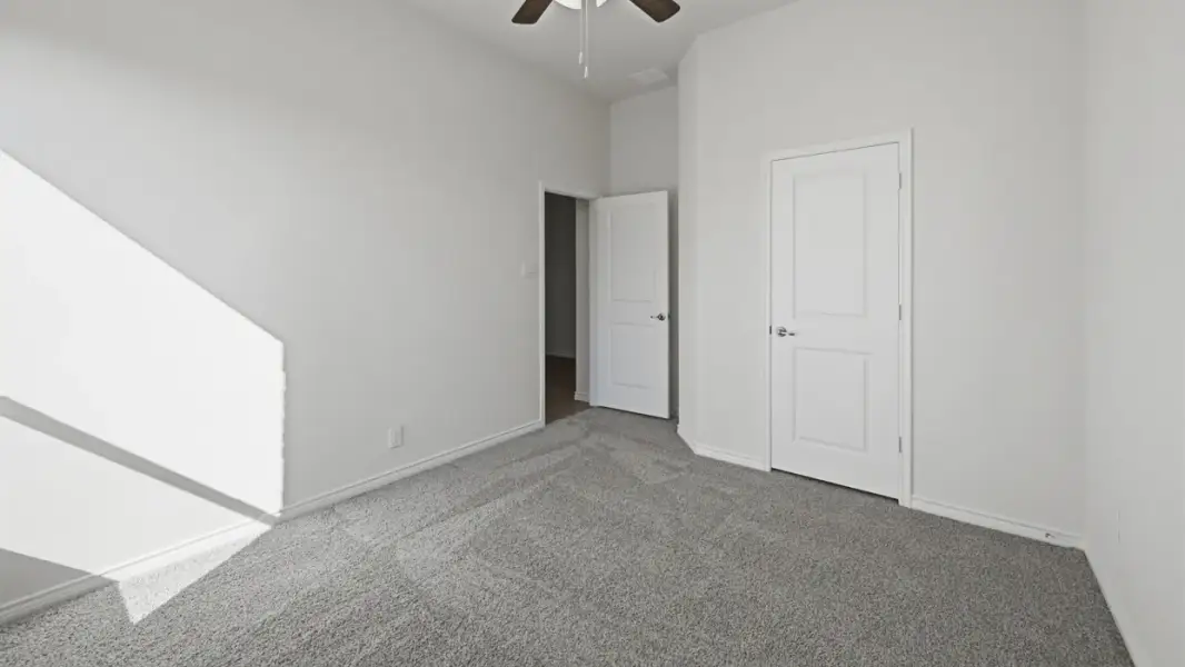 Spacious, unfurnished interior of a new home in Madera, Royse City (Image 30).