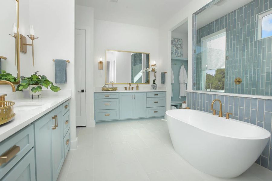 The Berkley Primary Bathroom