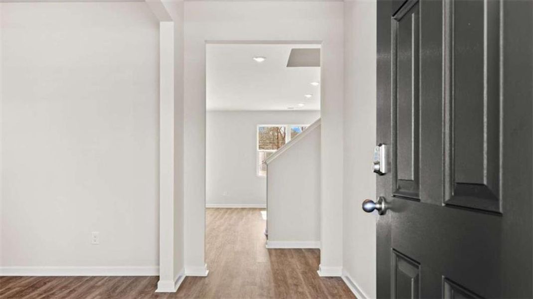 Spacious, unfurnished interior of a new home in Poplar Preserve, Newnan (Image 14).