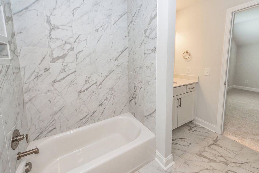 Furnished interior view inside a new home in Hampton Woods, Summerville (Image 8). Furnished interior view inside a new home in Hampton Woods, Summerville (Image 8).