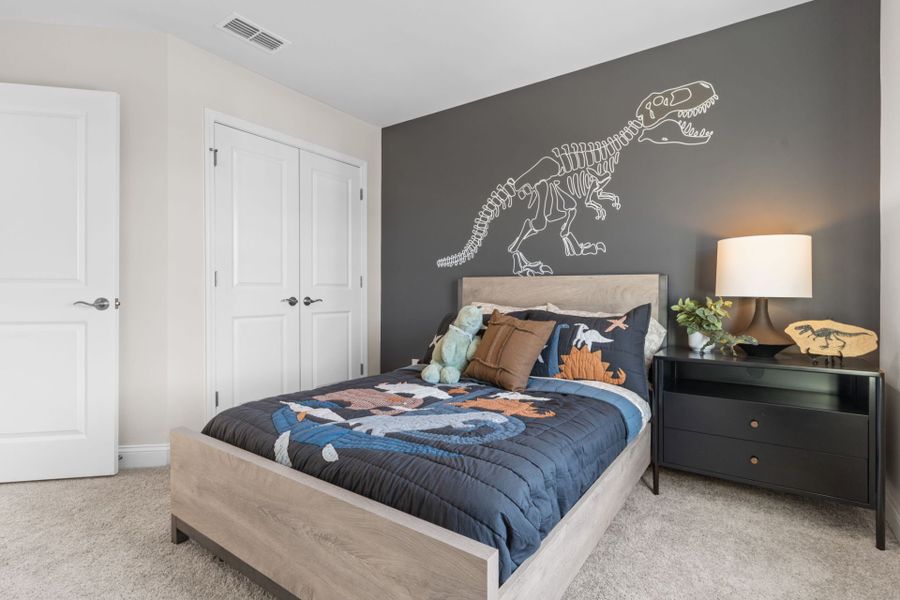 Representative furnished interior of a home built from the Joliet by Pulte Homes in Lakeside Townes at Riverlights, Wilmington (Image 15).