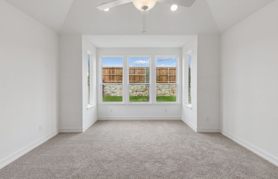 Spacious, unfurnished interior of a new home in Wellington, Fort Worth (Image 12).
