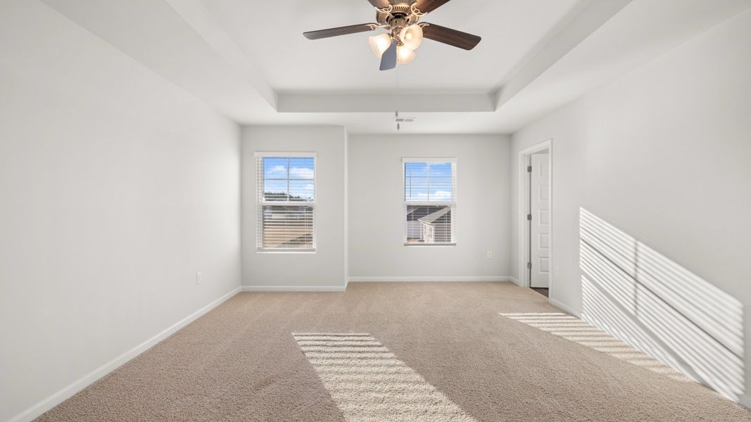 Spacious, unfurnished interior of a new home in The Abbey at Trolley Run Station, Aiken (Image 20).