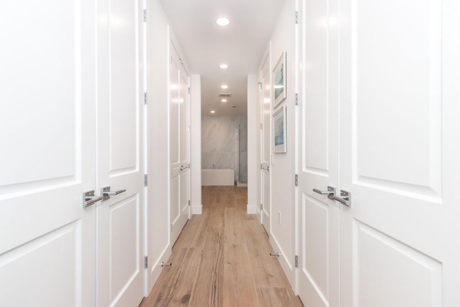 18 184 Lake Dr. Suite 200--11 18 184 Lake Dr. Suite 200--11