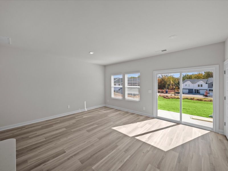 Spacious, unfurnished interior of a new home in Northbrook Village Townes, Taylors (Image 12).