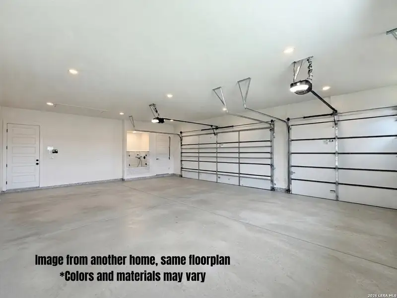 Spacious, unfurnished interior of a new home in , La Vernia (Image 15). Spacious, unfurnished interior of a new home in , La Vernia (Image 15).