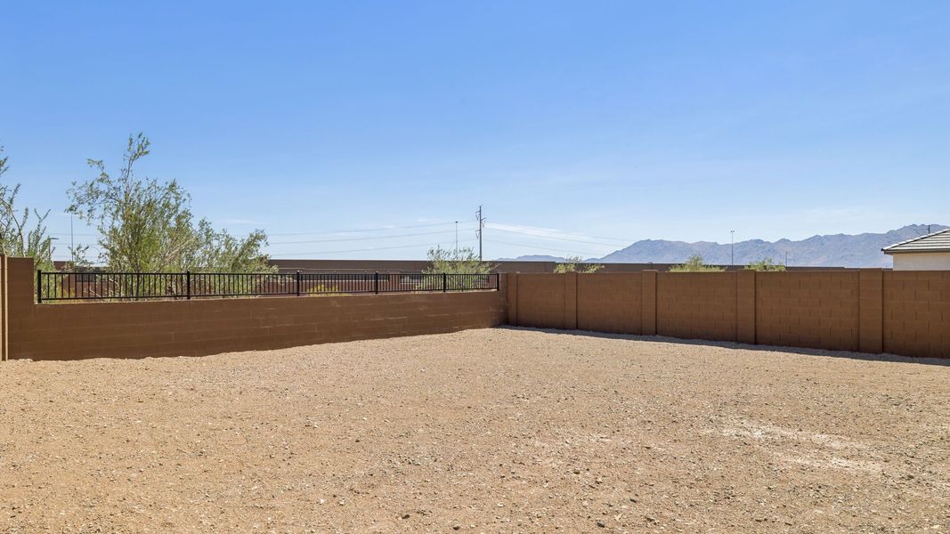 Exterior details and patio area of a home in Upper Canyon, Phoenix (Image 4).
