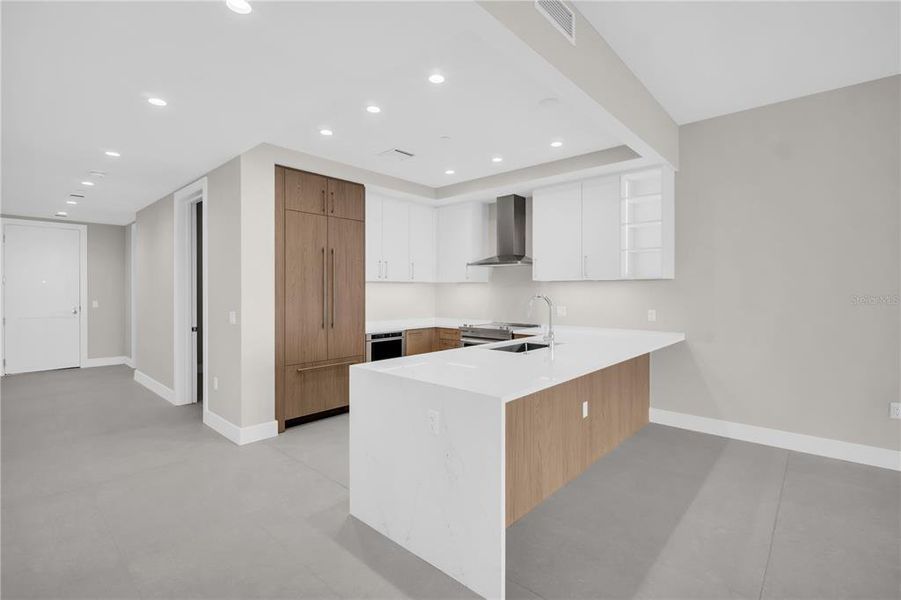 Furnished interior view inside a new home in , St. Petersburg (Image 47).