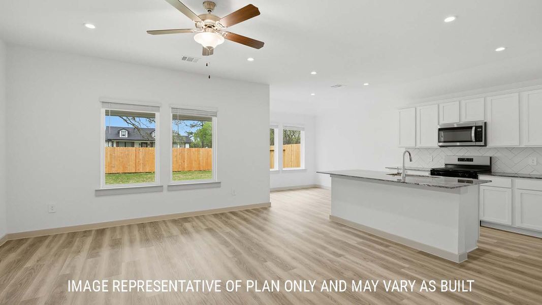 Representative unfurnished interior of a home built from the Bellvue by D.R. Horton in China Grove, China (Image 20).