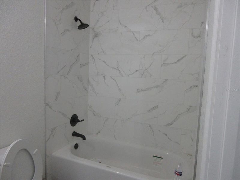 Close-up of interior finishes inside a home in , Ocklawaha (Image 12).