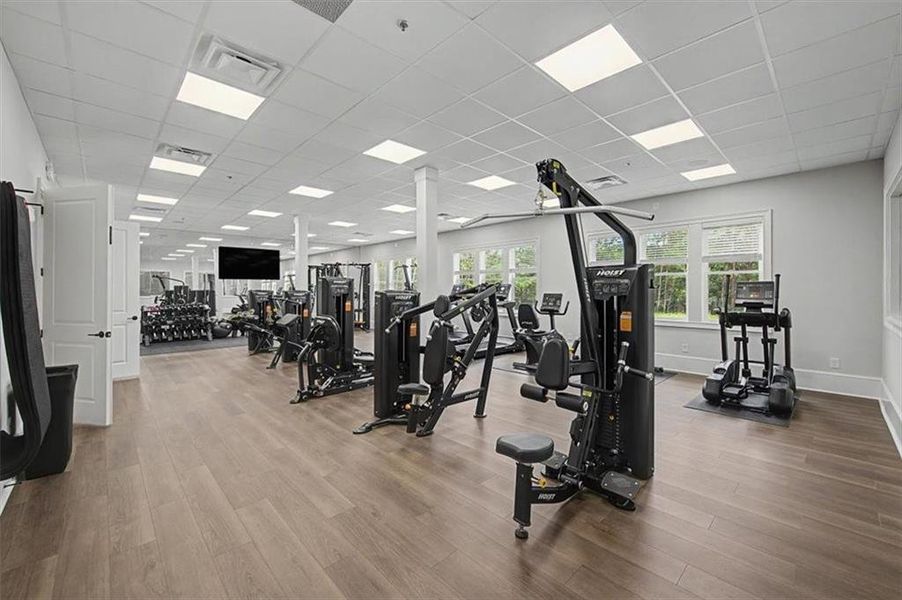Community amenities in Lakeside at River Green, Canton (Image 41).