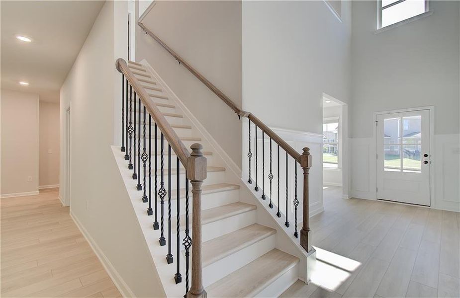 Spacious, unfurnished interior of a new home in Kingston, Locust Grove (Image 8).