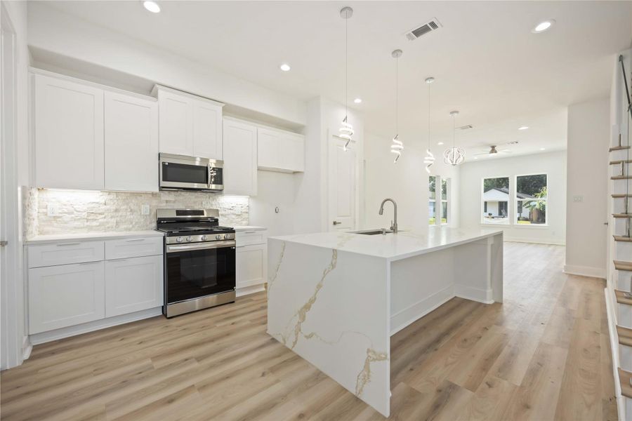 Furnished interior view inside a new home in , Houston (Image 5). Furnished interior view inside a new home in , Houston (Image 5).