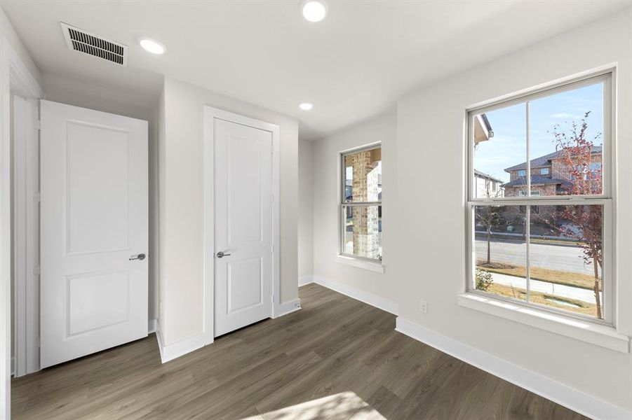 04. 1117 Amaryllis - Bed 2