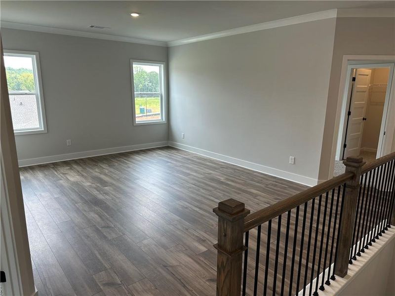 Spacious, unfurnished interior of a new home in Rosewood Lake Estates, Hoschton (Image 90).