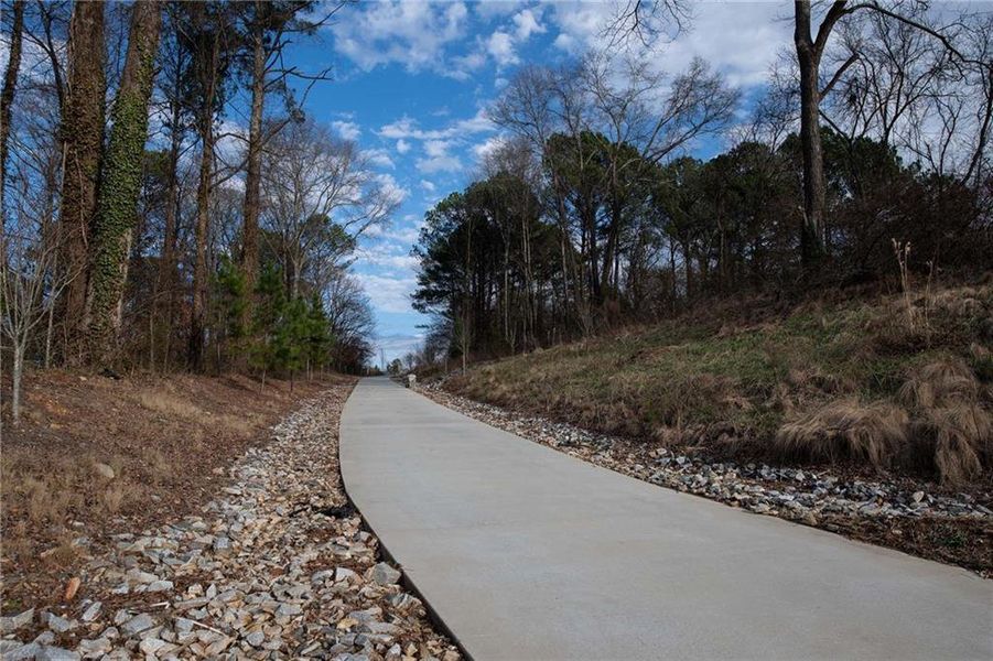 Natural landscape and outdoor views near Park Vue in Atlanta (Image 25).