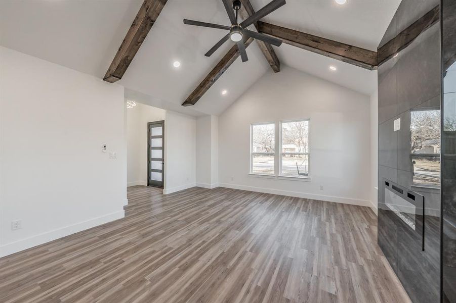 Spacious, unfurnished interior of a new home in , Richland Hills (Image 34).