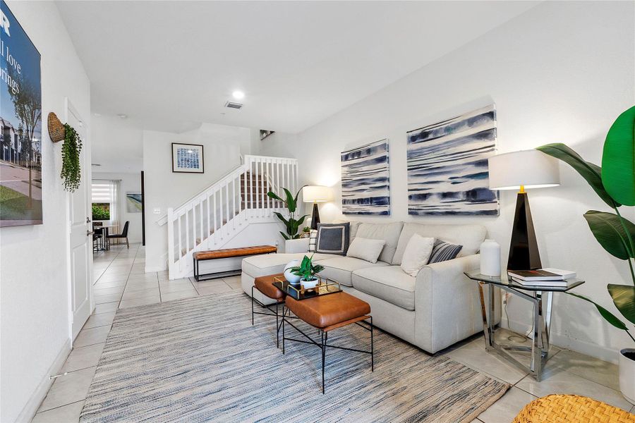 Furnished interior view inside a new home in , Pembroke Pines (Image 13).