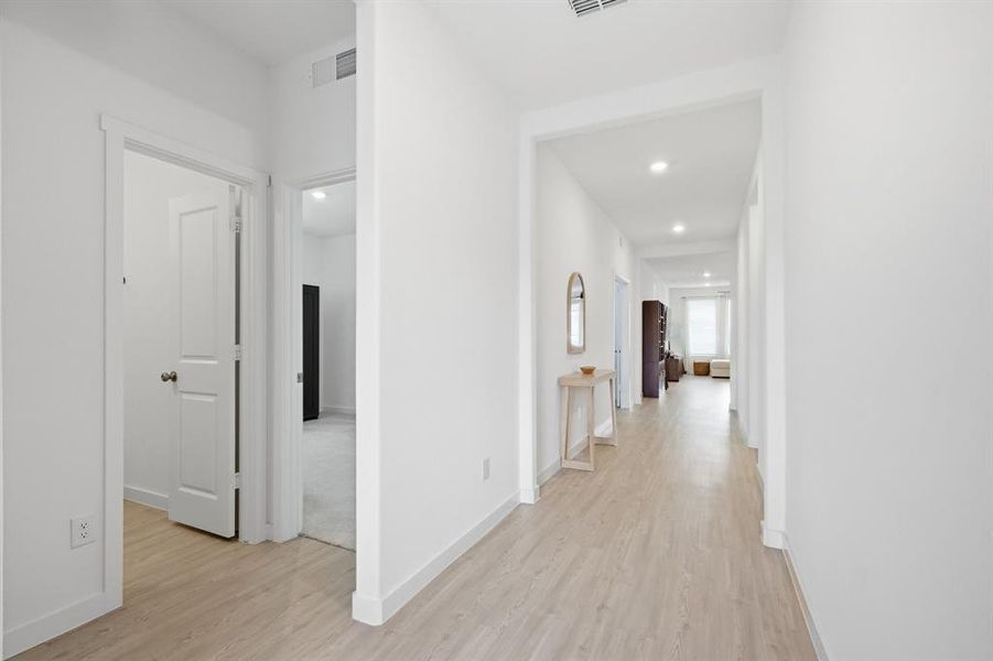 Spacious, unfurnished interior of a new home in , Forney (Image 17).