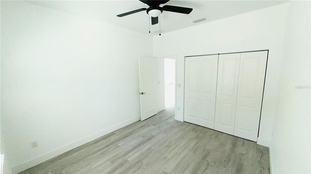 Spacious, unfurnished interior of a new home in , New Port Richey (Image 27).