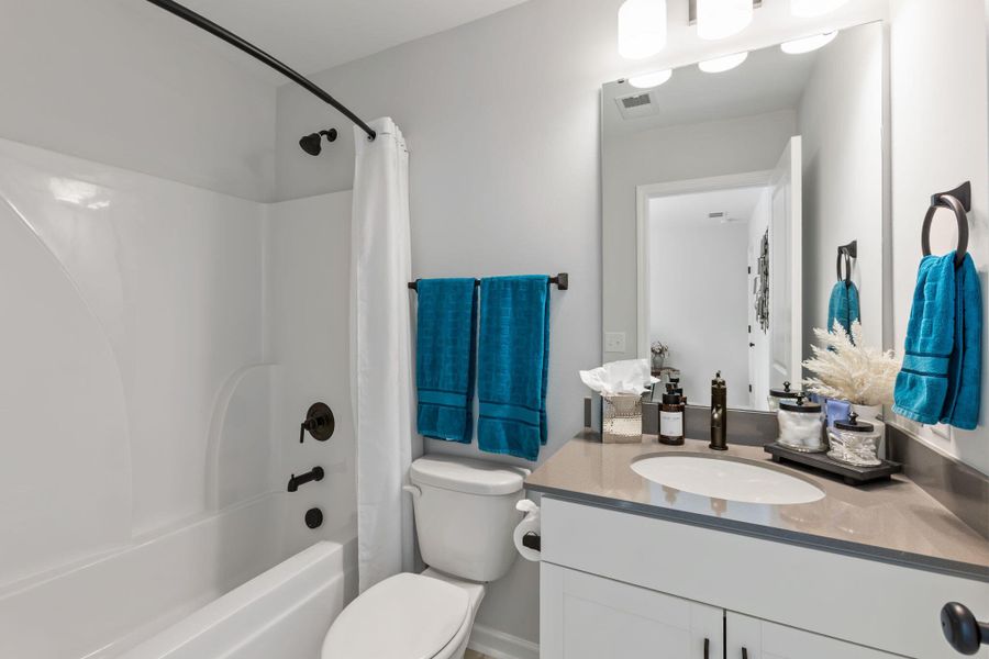 Furnished interior view inside a new home in Windsor Crossing, North Charleston (Image 18).