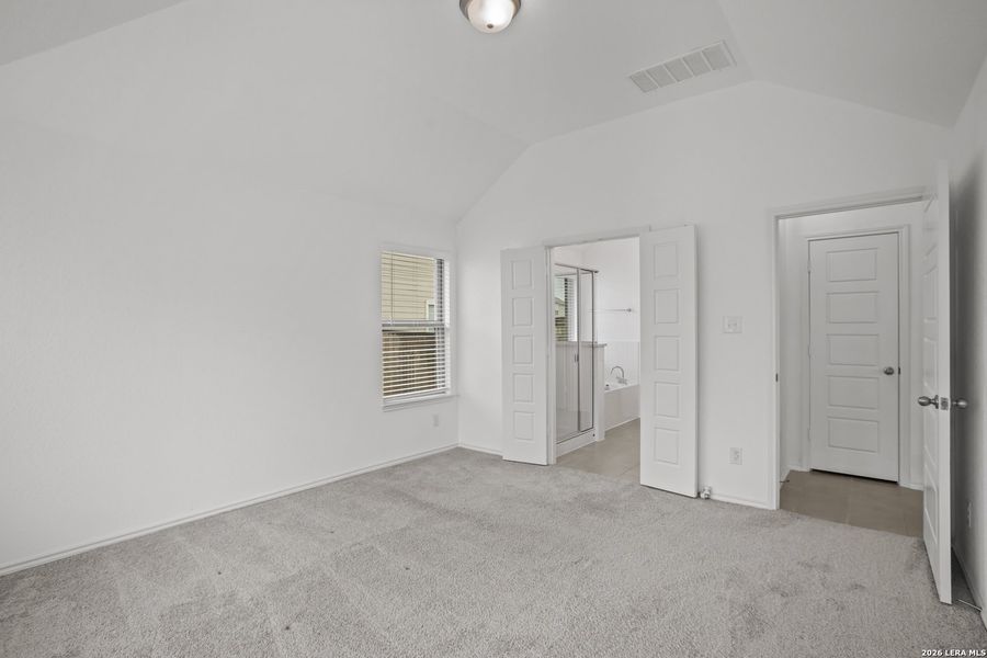 Spacious, unfurnished interior of a new home in The Parklands, Schertz (Image 23). Spacious, unfurnished interior of a new home in The Parklands, Schertz (Image 23).