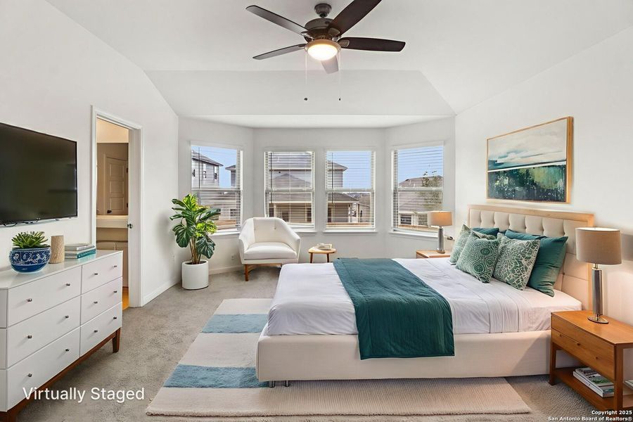 Furnished interior view inside a new home in Catalina, Converse (Image 17).