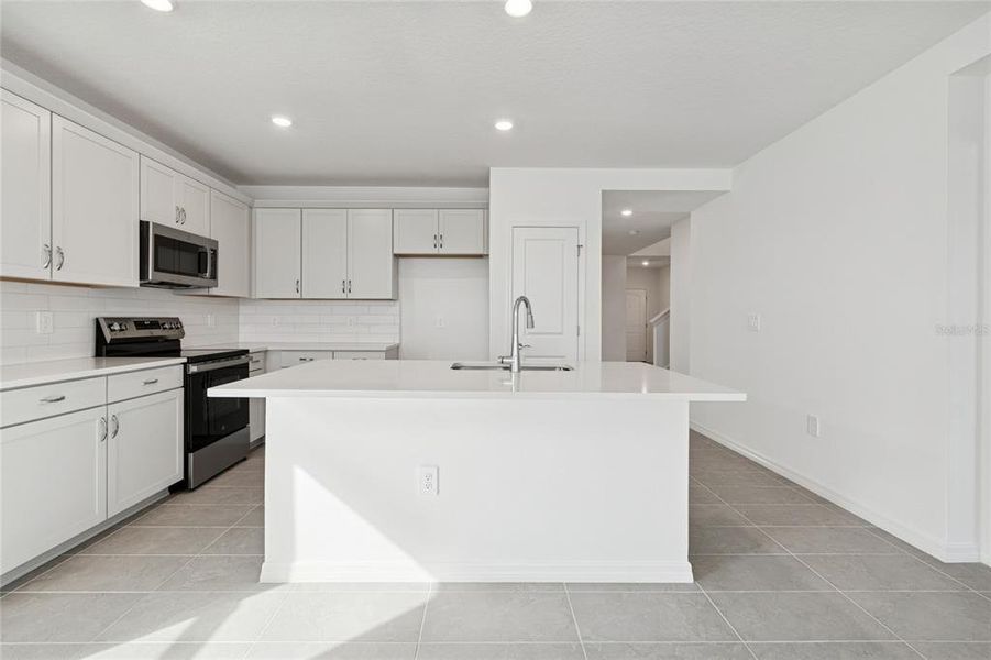 Furnished interior view inside a new home in Southpointe, Palmetto (Image 10).