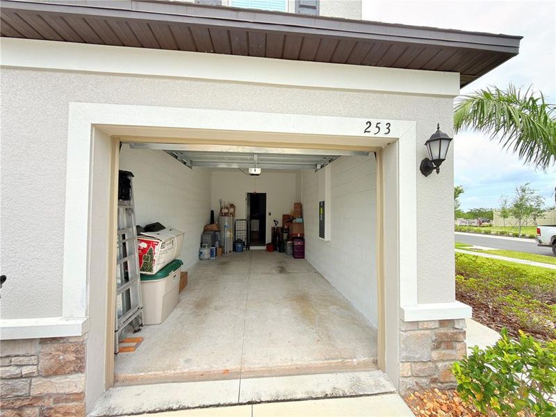 Exterior details and patio area of a home in , Ruskin (Image 16).
