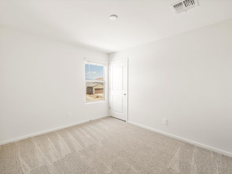 Spacious, unfurnished interior of a new home in Valencia Crossing, Tucson (Image 20). Spacious, unfurnished interior of a new home in Valencia Crossing, Tucson (Image 20).