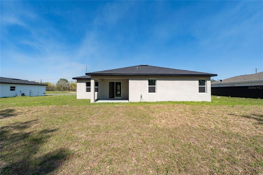 Exterior details and patio area of a home in , Ocala (Image 3).