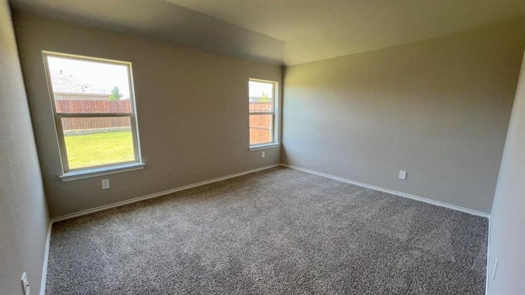Spacious, unfurnished interior of a new home in Rosewood at Beltmill, Fort Worth (Image 14).
