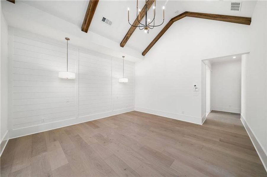 Spacious, unfurnished interior of a new home in , Roswell (Image 23).