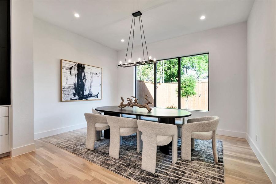 Furnished interior view inside a new home in , Dallas (Image 8). Furnished interior view inside a new home in , Dallas (Image 8).