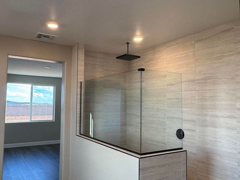 Image 20 of a home in Morningstar.