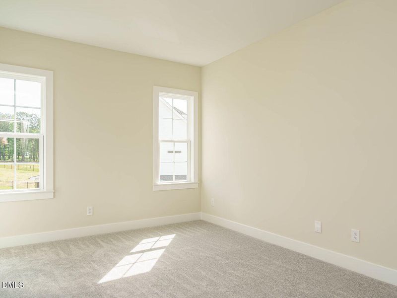 028-1280x960-bedroom