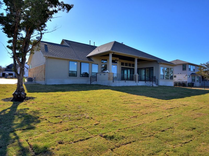 Representative exterior details of a home built from the San Simeon I by Giddens Homes in Clearwater Ranch, Liberty Hill (Image 127).