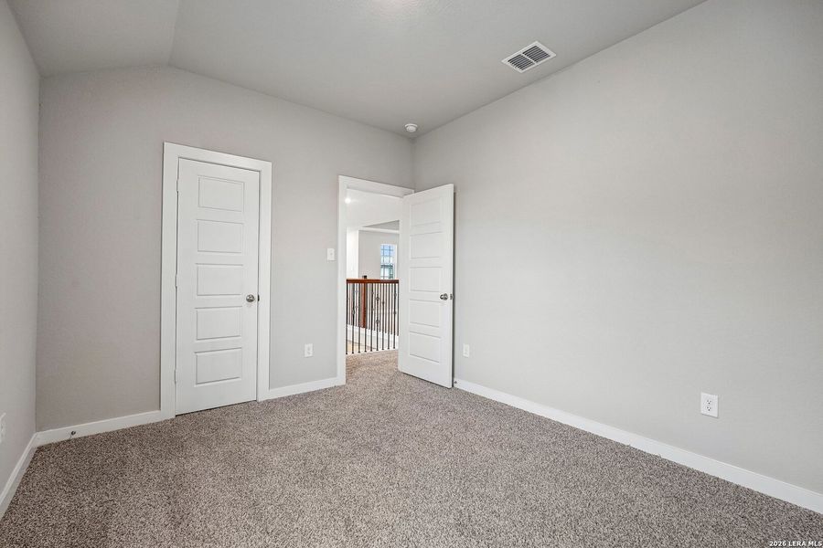 Spacious, unfurnished interior of a new home in Willow Point, San Antonio (Image 33). Spacious, unfurnished interior of a new home in Willow Point, San Antonio (Image 33).